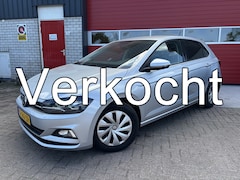 Volkswagen Polo - 1.0 Comfortline CARPLAY / NAVI / AIRCO / CRUISE / DAB+ / ELEK RAMEN / NL-AUTO