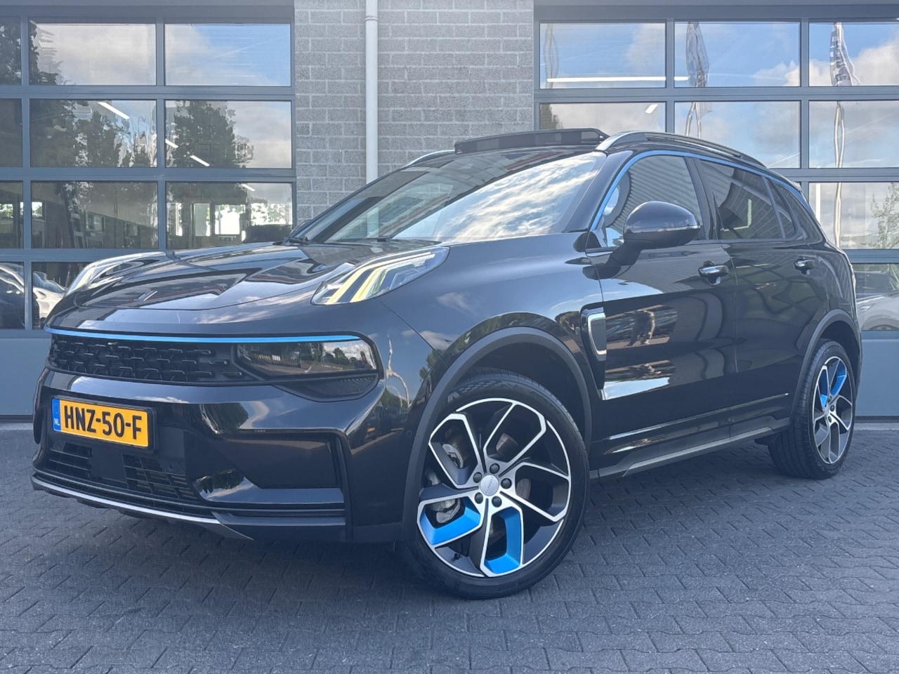 Lynk & Co 01 - 1.5 PLUG IN HYBRID | ZWARTE HEMEL | 360 CAMERA | - AutoWereld.nl