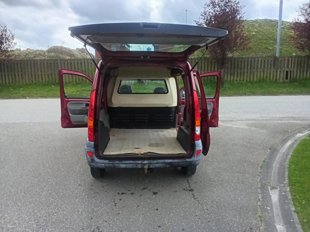 Renault Kangoo Express - 1.5 dCi 80 Grand Confort 1.5 dCi 80 Grand Confort NIEUWE APK