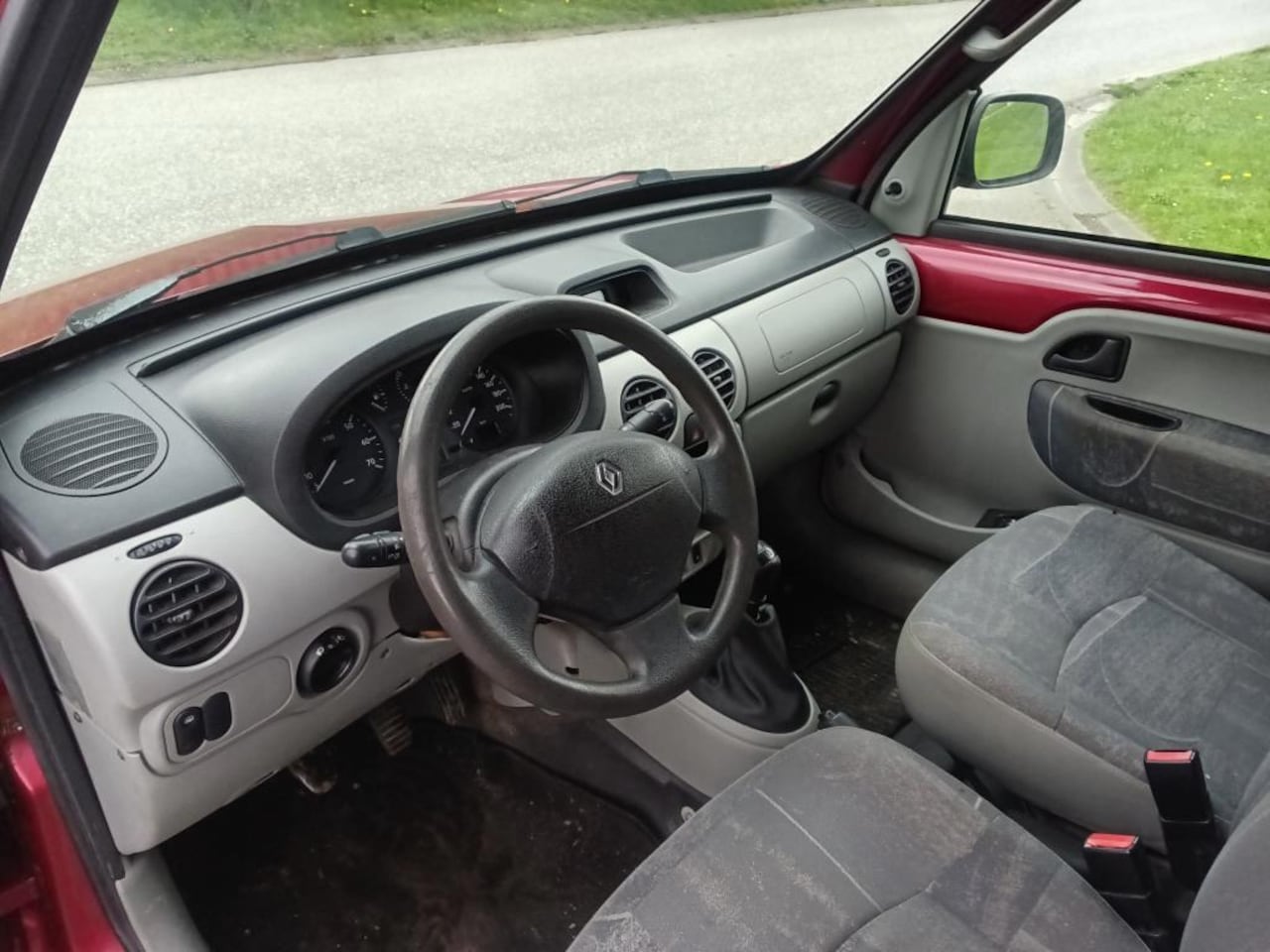 Renault Kangoo Express - 1.5 dCi 80 Grand Confort 1.5 dCi 80 Grand Confort NIEUWE APK