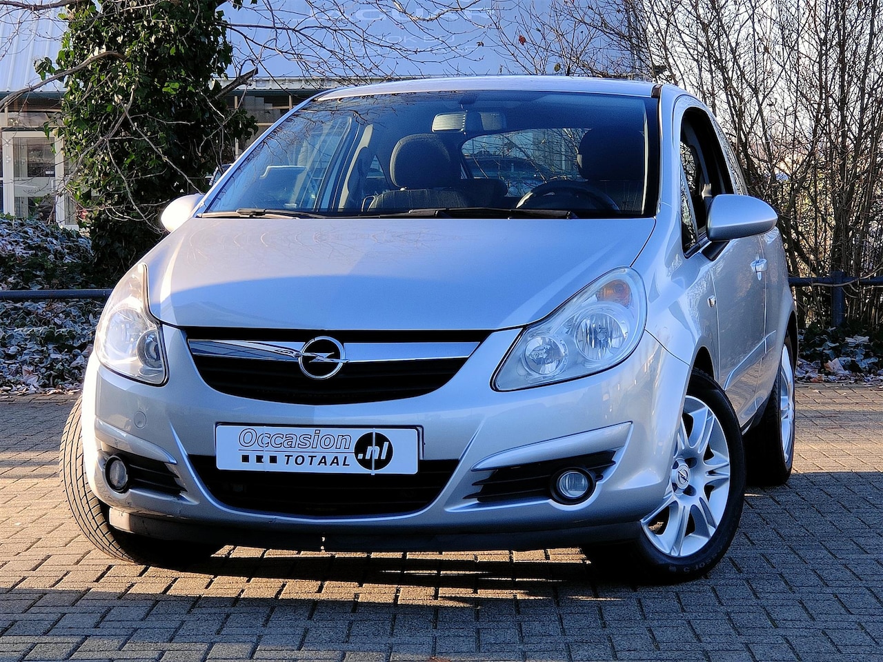 Opel Corsa - 1.2-16V Enjoy | Automaat | Navi | PDC | 3Drs - AutoWereld.nl