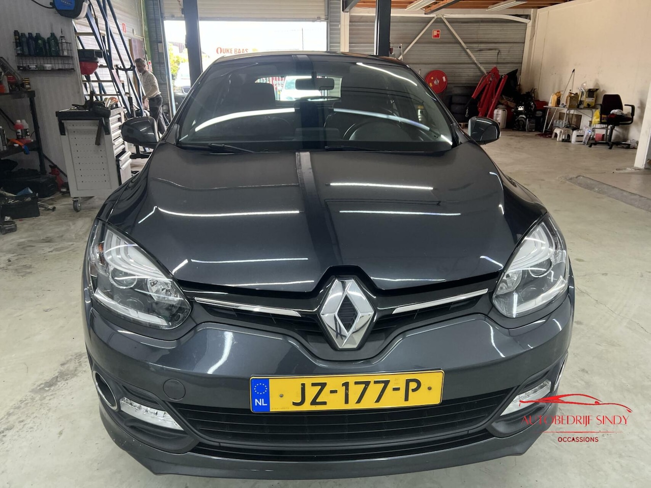 Renault Mégane - 1.2 TCe Authentique met 1 jaar APK - AutoWereld.nl