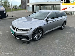 Volkswagen Passat - GTE
