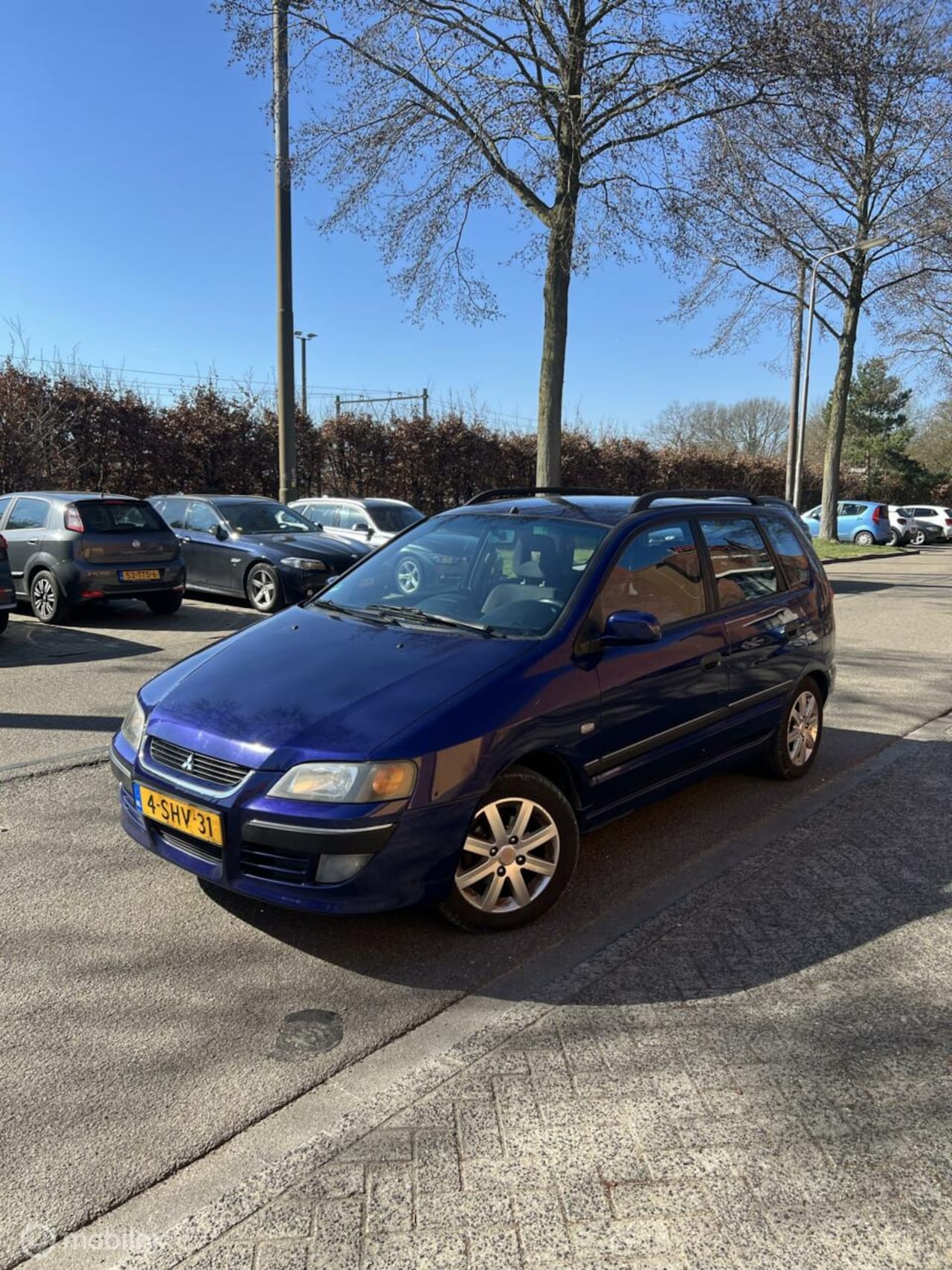 Mitsubishi Space Star - 1.6 Invite Silver - Airco - AutoWereld.nl