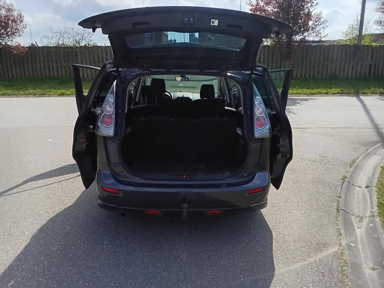 Mazda 5 - 2.0 Active EXPORT
