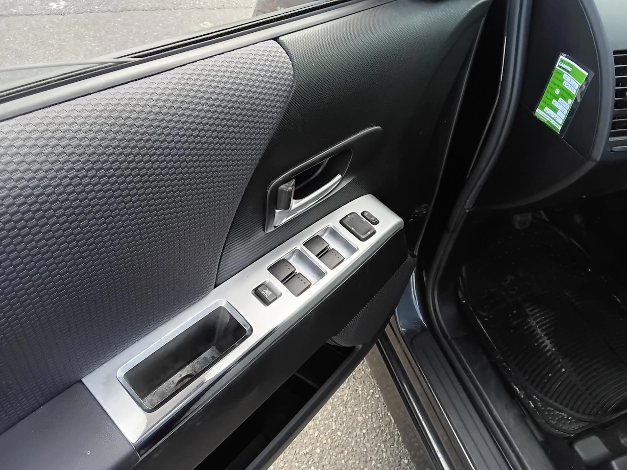 Mazda 5 - 2.0 Active EXPORT