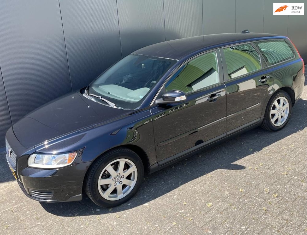 Volvo V50 - 1.8 trekhaak vakantie auto - AutoWereld.nl