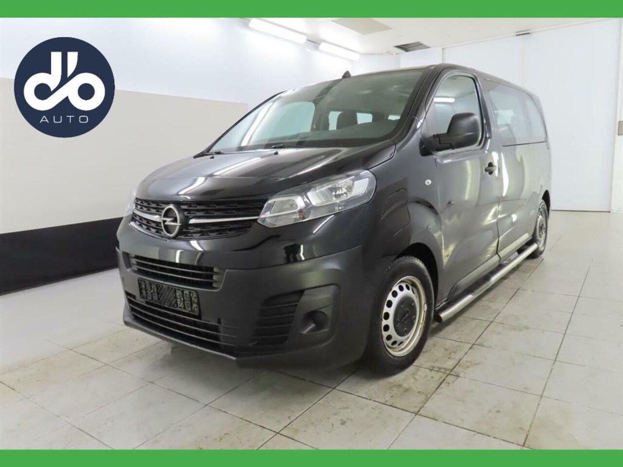 Opel Vivaro-e Combi - L2H1 75 kWh 9 PERSOONS I INCL. BTW I 1e EIGENAAR - AutoWereld.nl