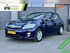 Toyota Auris - 1.8 Full Hybrid Aspiration | Lage KM NAP | AUTOMAAT | Hoge Zit | Cruise | Goed Onderhouden