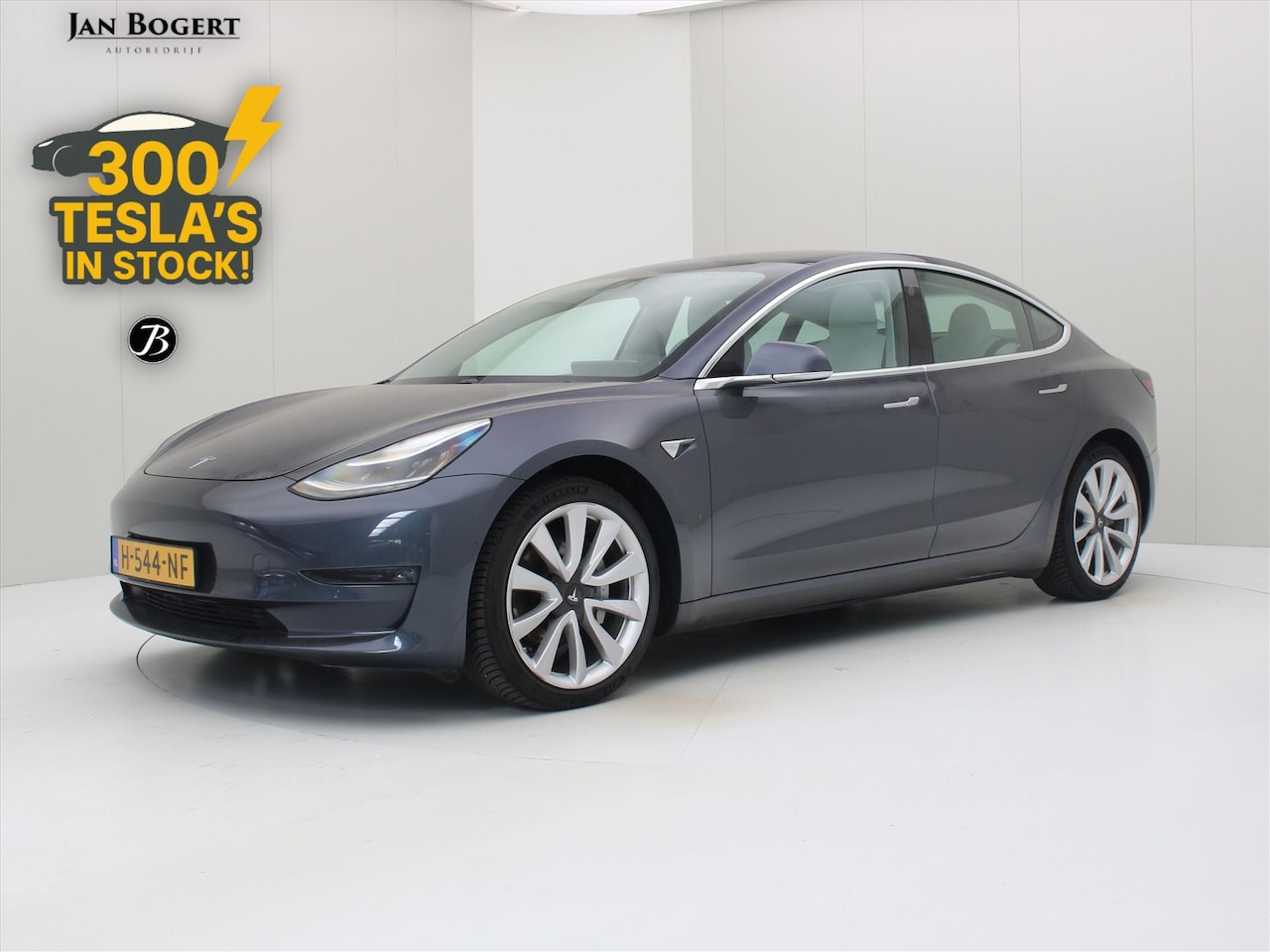 Tesla Model 3 - Long-Range AWD 351pk 75 kWh [ TREKHAAK+19" LMV+AUTOPILOT+620KM WLTP+PREMIUM AUDIO ] - AutoWereld.nl