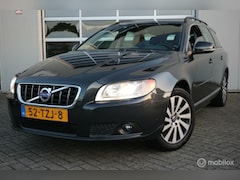 Volvo V70 - 1.6 T4 Limited Edition AUTOMAAT/LEDER/TREKHAAK/NAP