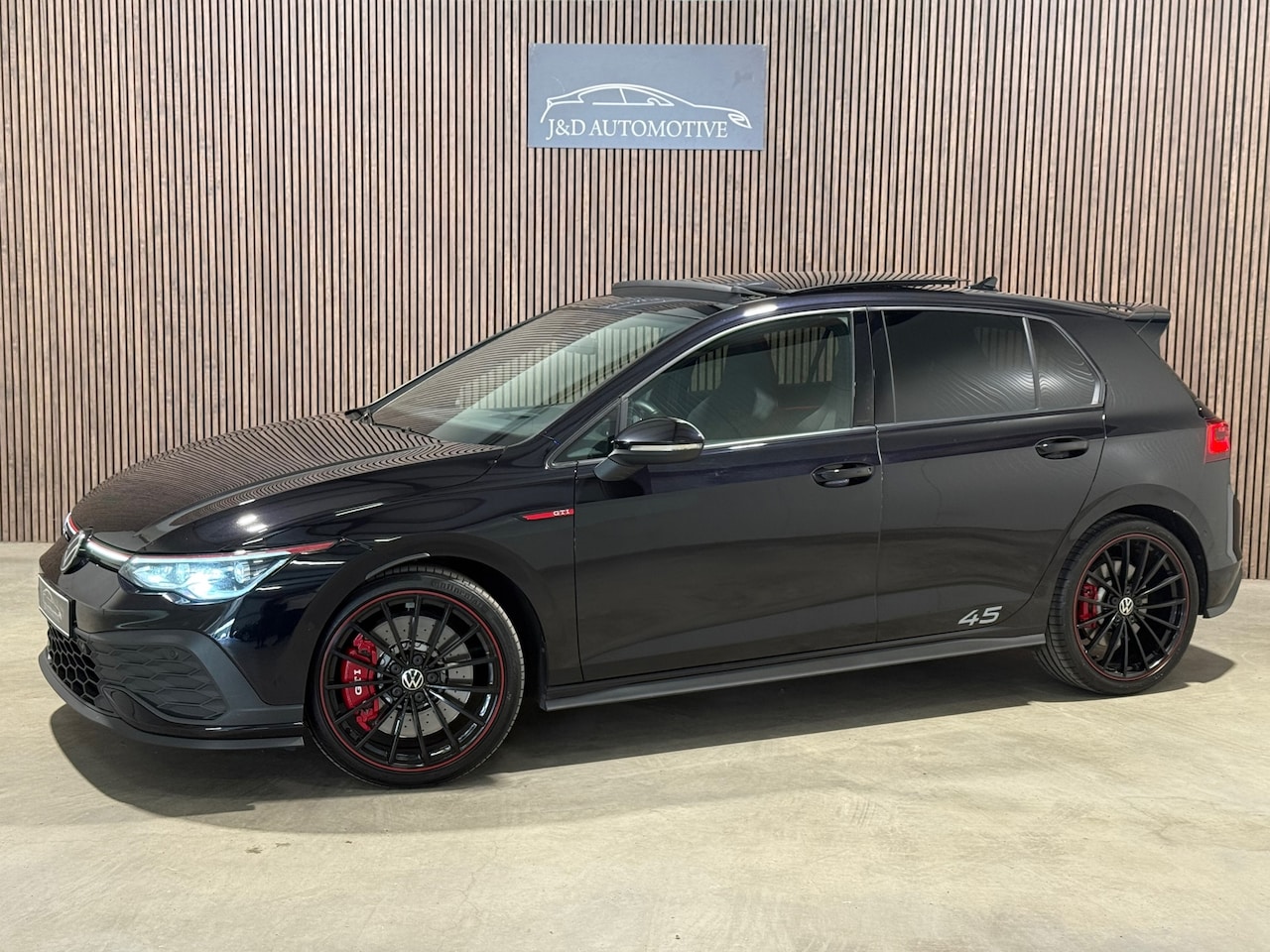 Volkswagen Golf - 2.0 TSI GTI 2022 / 45 Jahre Edition FULL OPTION 301PK - AutoWereld.nl