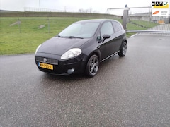 Fiat Grande Punto - 1.4-16V Edizione Lusso