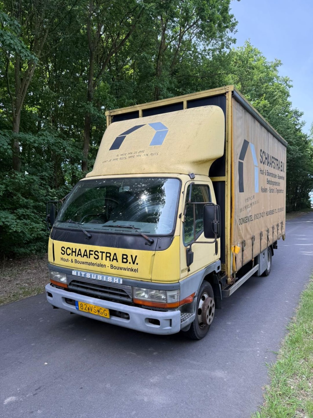 Mitsubishi Canter - 3.9 FE 35 XL 3.9 FE 35 XL, zeilwagen, dubbellucht, airco!! - AutoWereld.nl