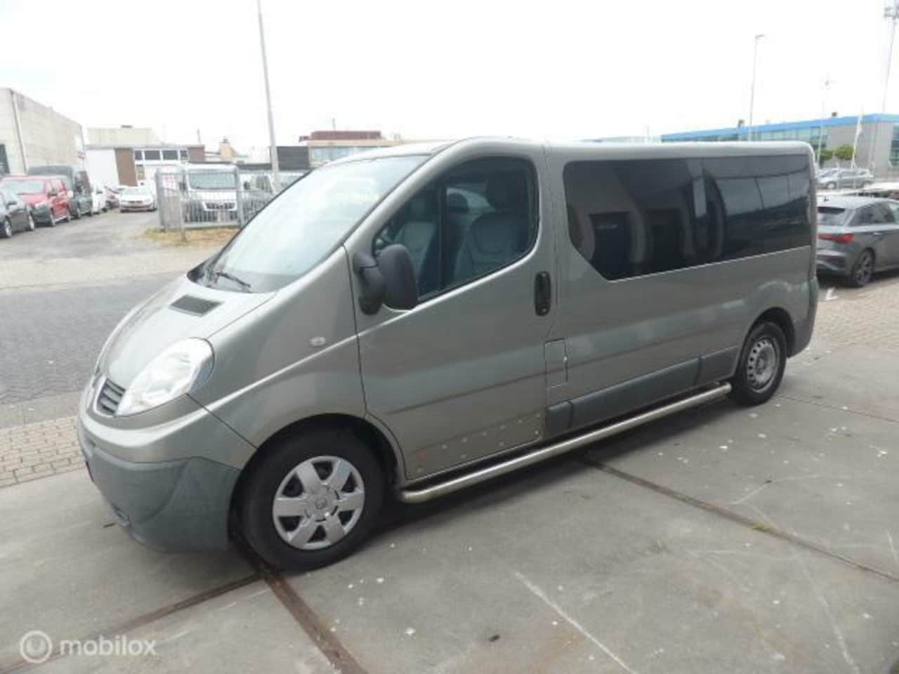 Renault Trafic - bestel 2.0 dCi T29 L2H1 - AutoWereld.nl