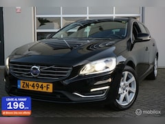 Volvo V60 - 2.0 T4 190pk Kinetic XENON/NAVIGATIE/TREKHAAK/PDC