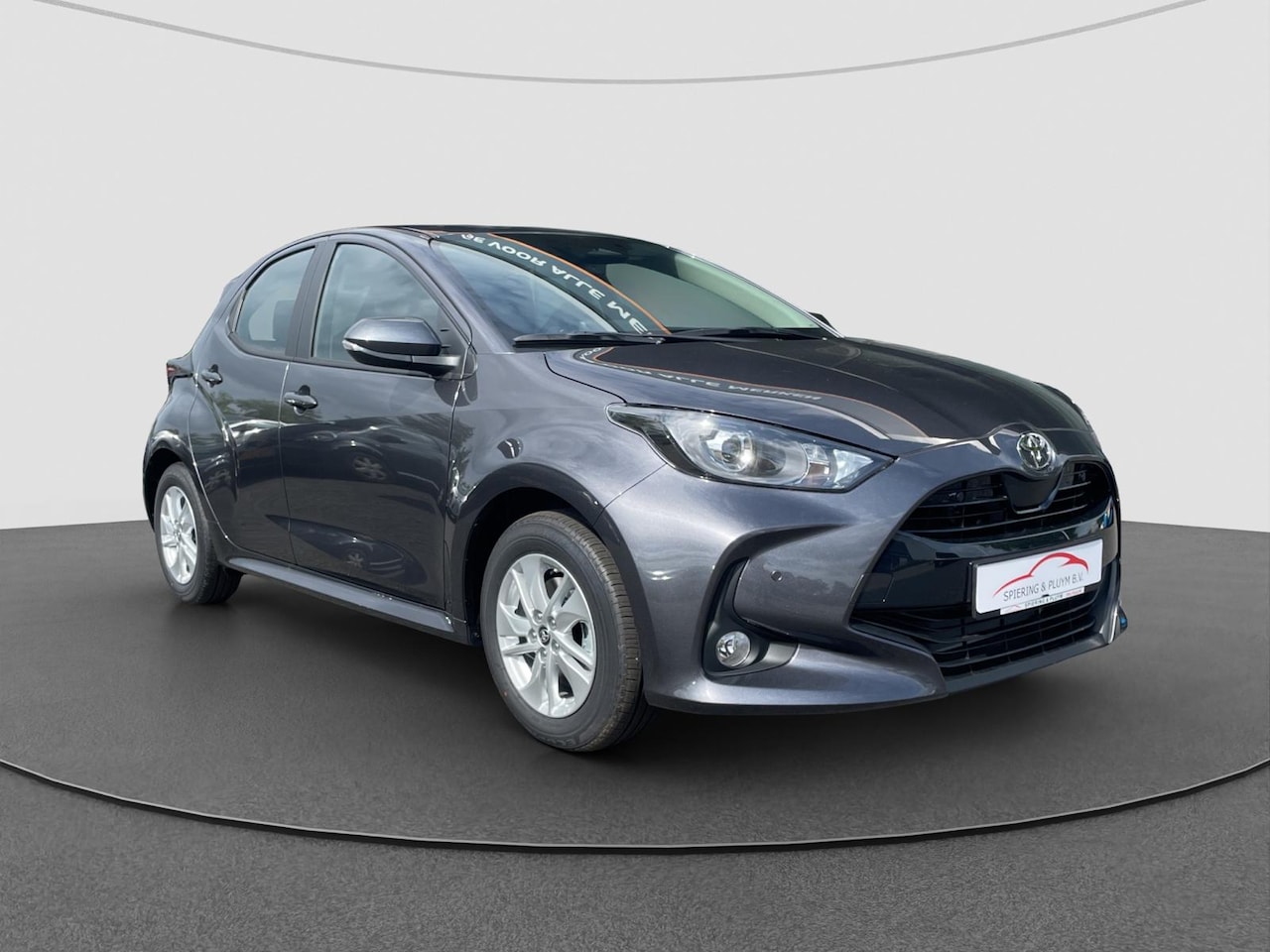 Toyota Yaris - 1.5 Hybrid 115 Active Winterpack | PDC V+A | Carplay | ACC | NIEUW RIJKLAAR - AutoWereld.nl