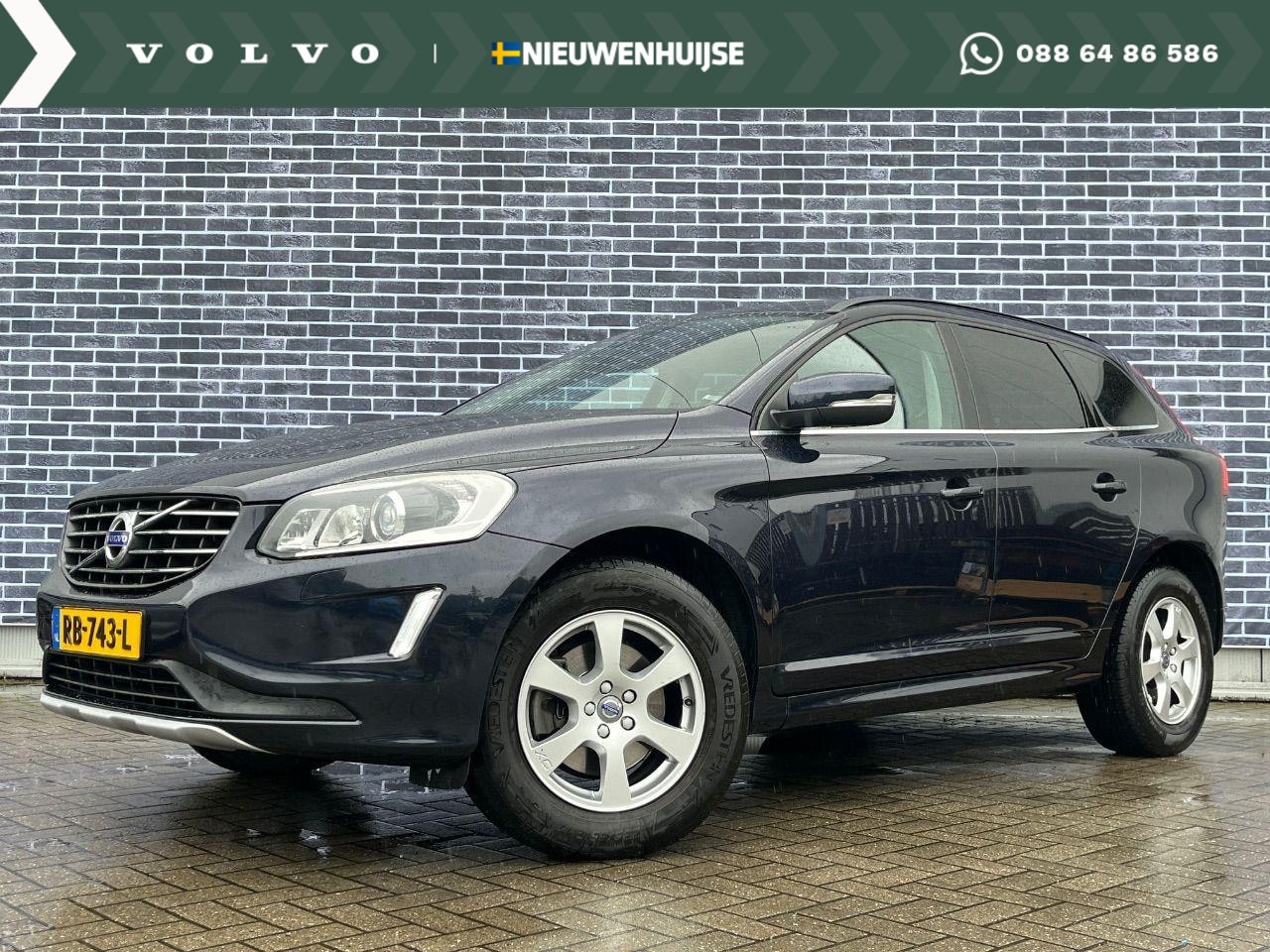 Volvo XC60 - 2.0 T5 FWD Polar | Trekhaak | Standkachel | Stoelverwarming | Navigatie | Xenon | Verwamde - AutoWereld.nl