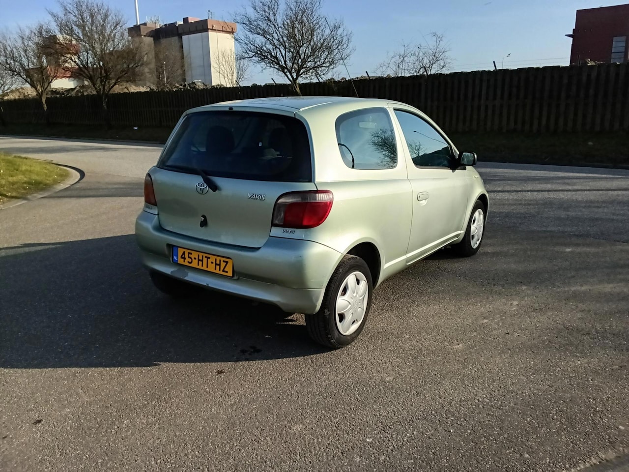 Toyota Yaris - 1.0-16V VVT-i Sol 1.0-16V VVT-i Sol