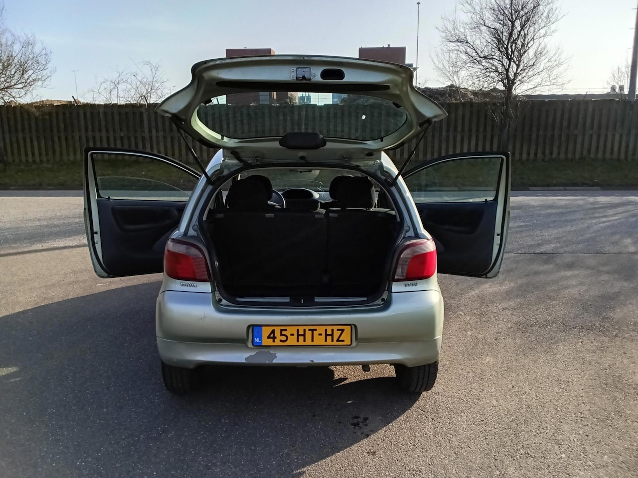 Toyota Yaris - 1.0-16V VVT-i Sol 1.0-16V VVT-i Sol