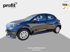Toyota Yaris - 1.0 VVT-i Active / Airco / Navigatie / Camera
