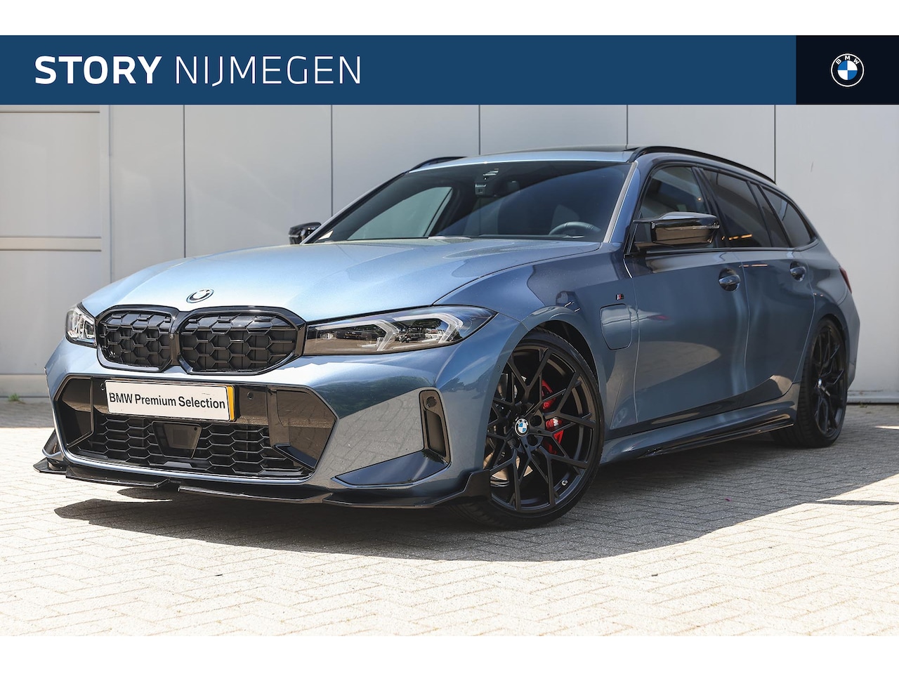 BMW 3-serie Touring - 330e High Executive M Sport Automaat / Panoramadak / Trekhaak / Sportstoelen / Adaptieve L - AutoWereld.nl