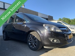 Opel Zafira - 1.8 111 years Edition 1ste Eignr Navi Trekhaak Airco Cruise control Elektrische pakket