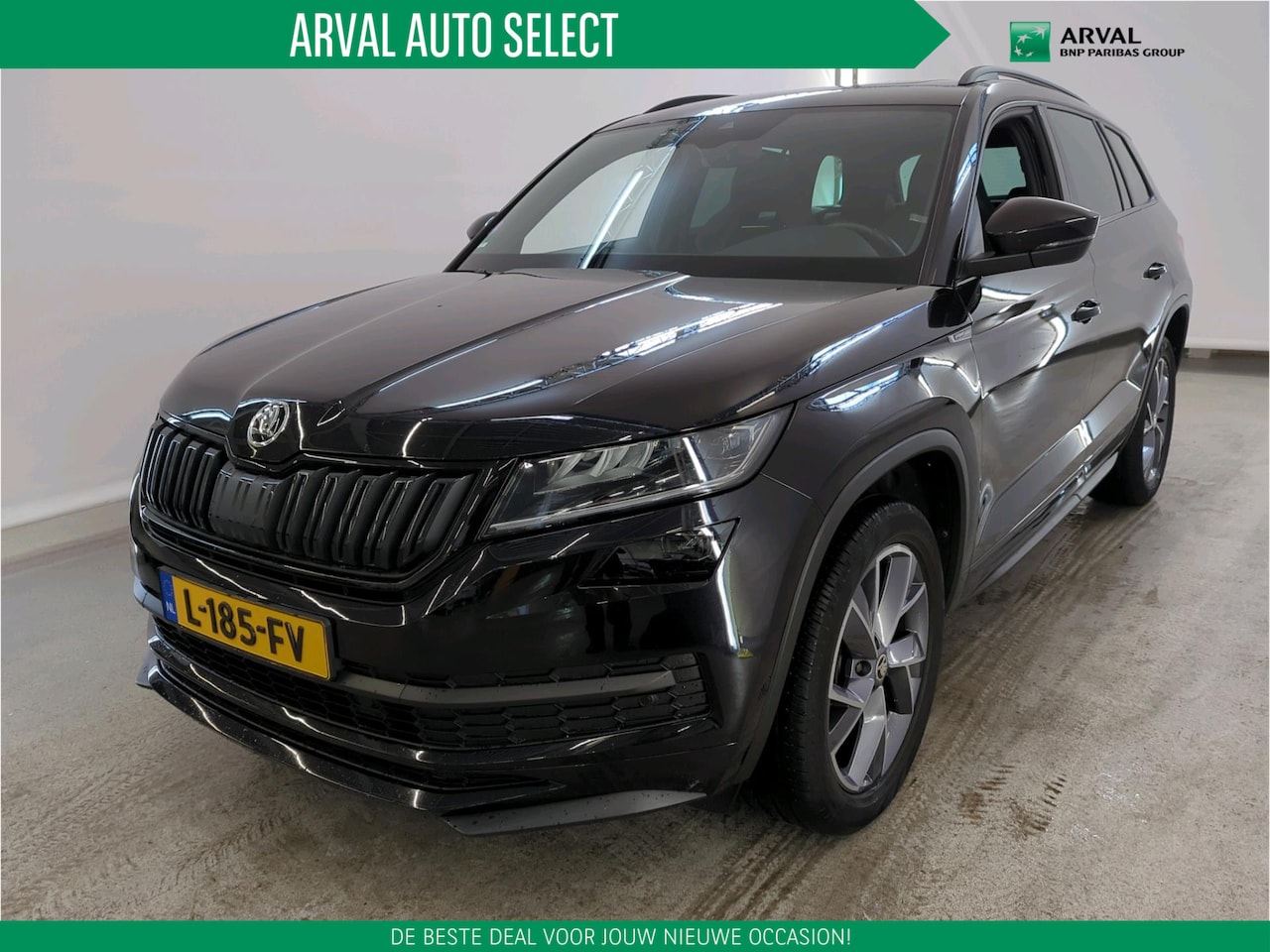 Skoda Kodiaq - 1.5 TSI 150pk Automaat Sportline Business 5P | Panoramadak | Trekhaak | Navi | CarPlay | L - AutoWereld.nl