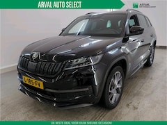 Skoda Kodiaq - 1.5 TSI 150pk Automaat Sportline Business 5P | Panoramadak | Trekhaak | Navi | CarPlay | L