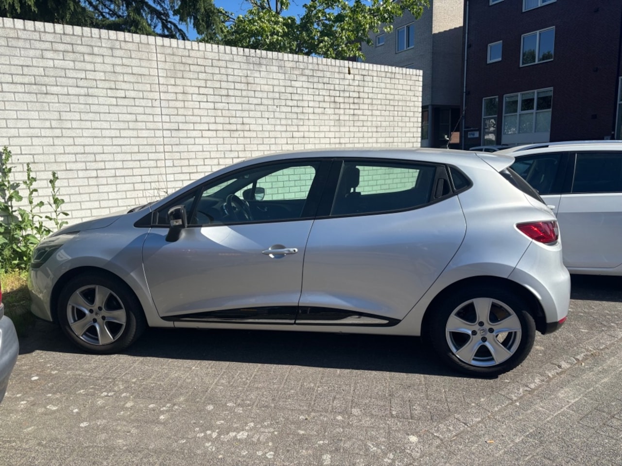 Renault Clio - 0.9 TCe Expression 3MND GAR | AIRCO | CRUISE CONTROL | SPORTVELG - AutoWereld.nl