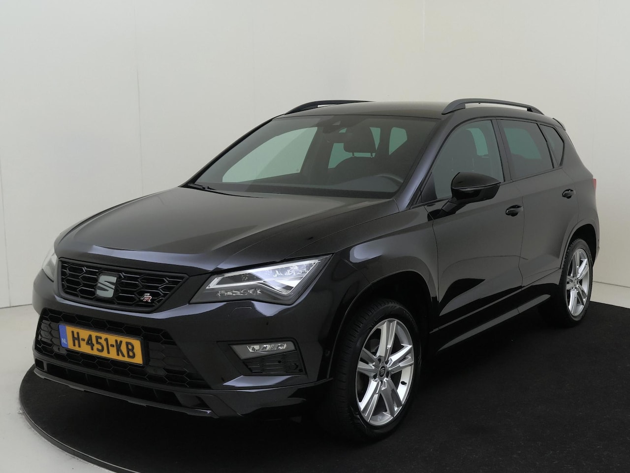 Seat Ateca - 1.5 TSI FR Business Intense | Stoelverwarming | BEATS audio | Keyless | Achteruitrijcamera - AutoWereld.nl