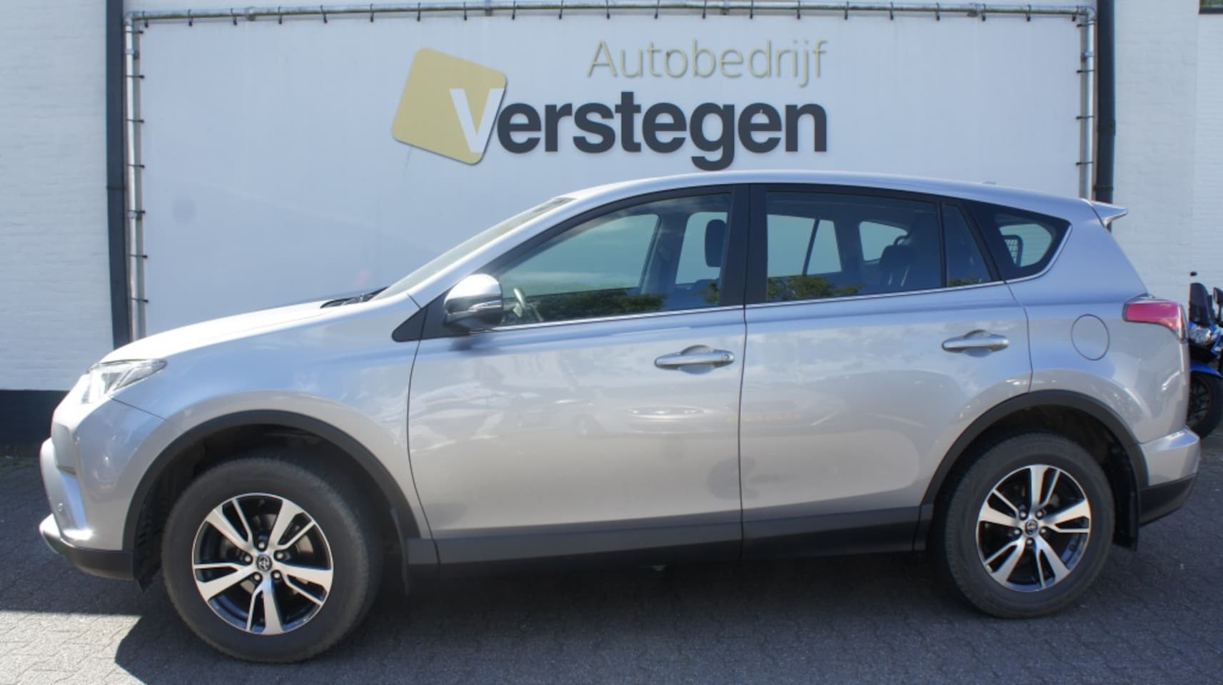Toyota RAV4 - 2.0 VVT-i AWD Dyn. - AutoWereld.nl