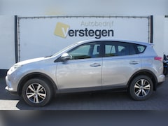 Toyota RAV4 - 2.0 VVT-i AWD Dyn