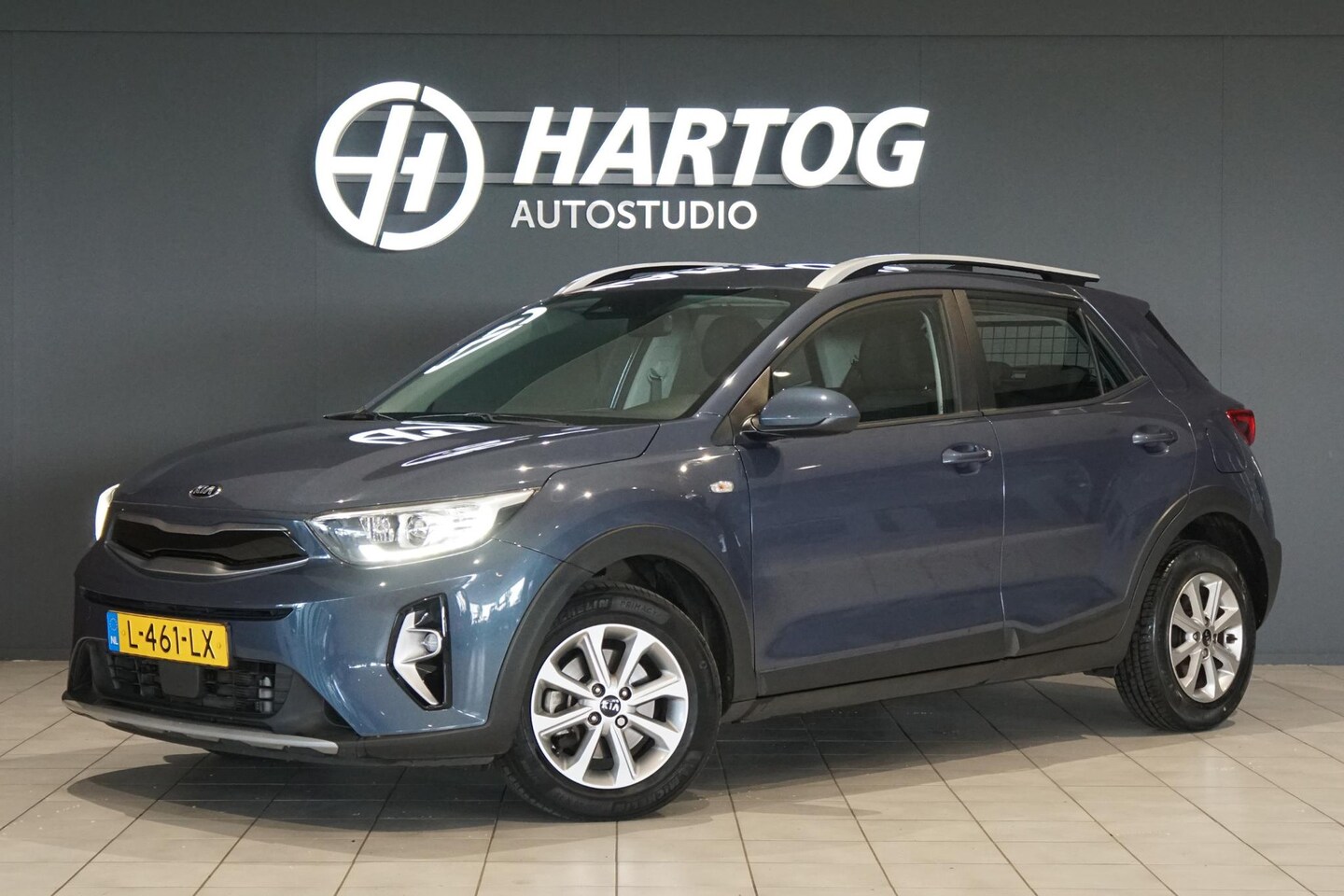 Kia Stonic - 1.0 T-GDi MHEV DynamicLine + CAMERA / NAVIGATIE / CARPLAY - AutoWereld.nl