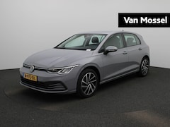 Volkswagen Golf - 1.0 TSI Life | Digital Cockpit | Keyless Start | Navigatie | Parkeercamera | Parkeersensor