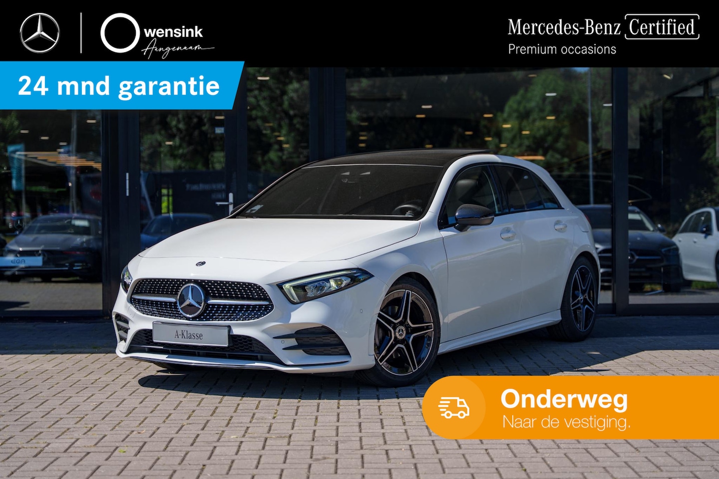Mercedes-Benz A-klasse - 180 AMG line | Panorama-schuifdak | Apple carplay | Achteruitrijcamera | Stoelverwarming | - AutoWereld.nl