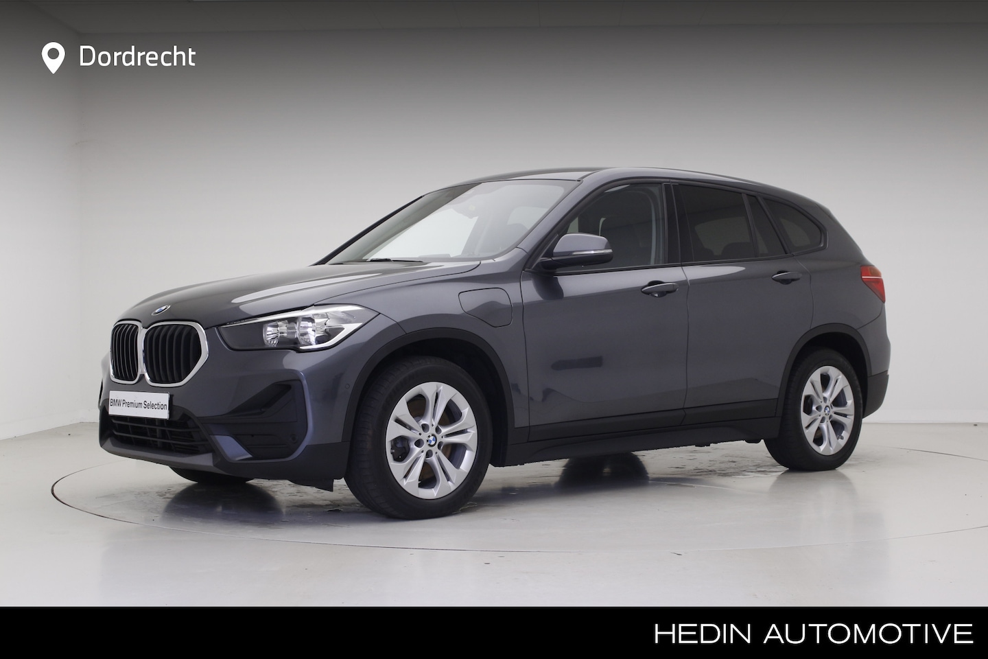 BMW X1 - xDrive25e | Active Cruise Controle | Camera | Harman Kardon | Stoelverwarming | Head-Up | - AutoWereld.nl