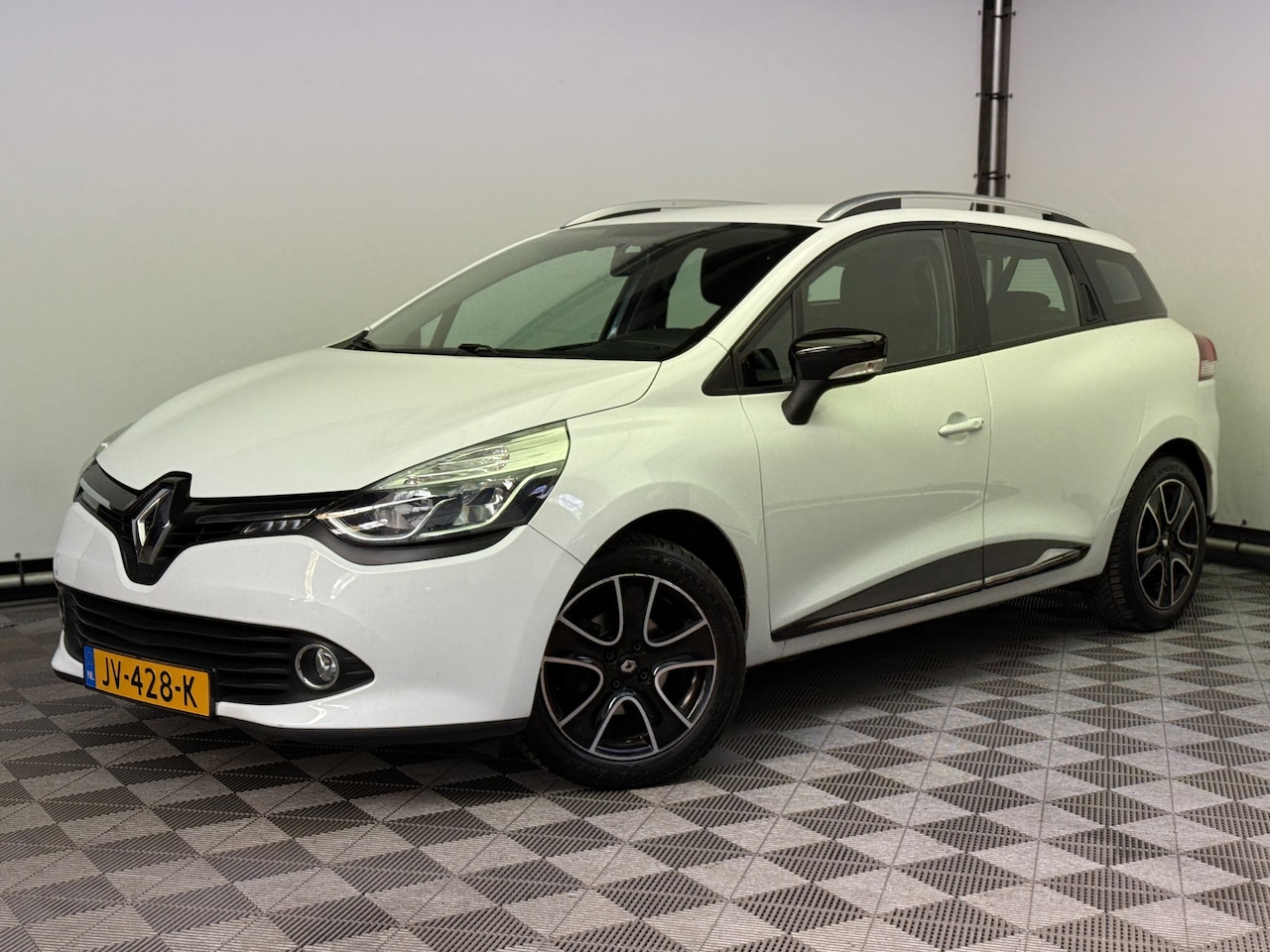 Renault Clio Estate - 0.9 TCe Expression Navi LM16" 1e Eigenaar - AutoWereld.nl