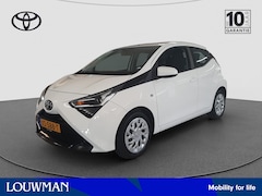 Toyota Aygo - 1.0 VVT-i x-play | Camera | Automaat | Bluetooth |