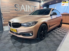 BMW 3-serie - 328i xDrive High Executive