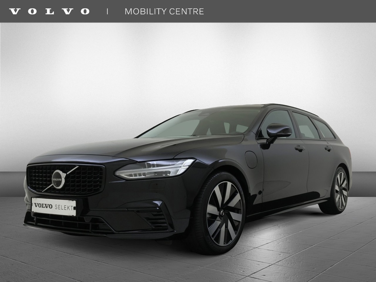 Volvo V90 - T6 AWD Ultra Dark | Trekhaak | Panoramadak | 360° Camera | - AutoWereld.nl