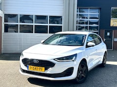 Ford Focus - 1.0 EcoBoost Hybrid Titanium Style