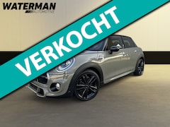 MINI John Cooper Works - 1.5 136PK 5DRS JCW/AUTOMAAT/PANO/KEYLESS/CAMERA/H&K//NL AUTO