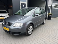Volkswagen Touran - 1.6-16V FSI Trendline