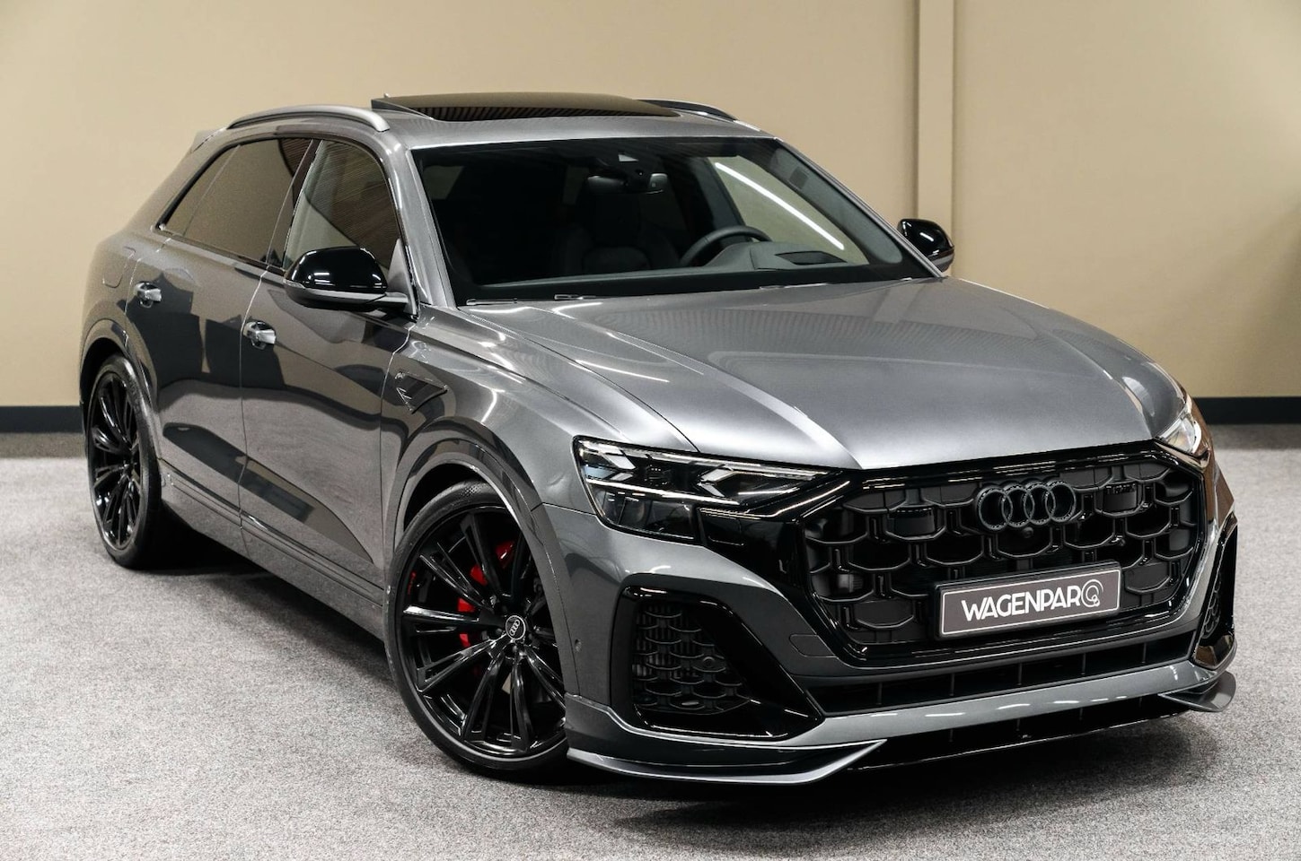 Audi Q8 - 60 TFSIe ABT AERO 4-WIELSTURING*MASSAGE*PANO*B&O*VOLLL - AutoWereld.nl