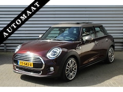 MINI Cooper - 1.5 136pk Chili AUTOMAAT 59.355km NL-Auto NAP Panoramadak Clima Cruise Navi HUD Harman&Kar