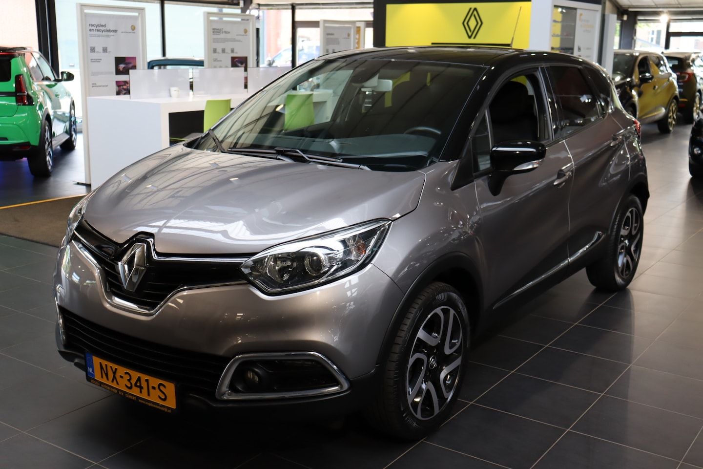 Renault Captur - TCe 90pk Dynamique - AutoWereld.nl