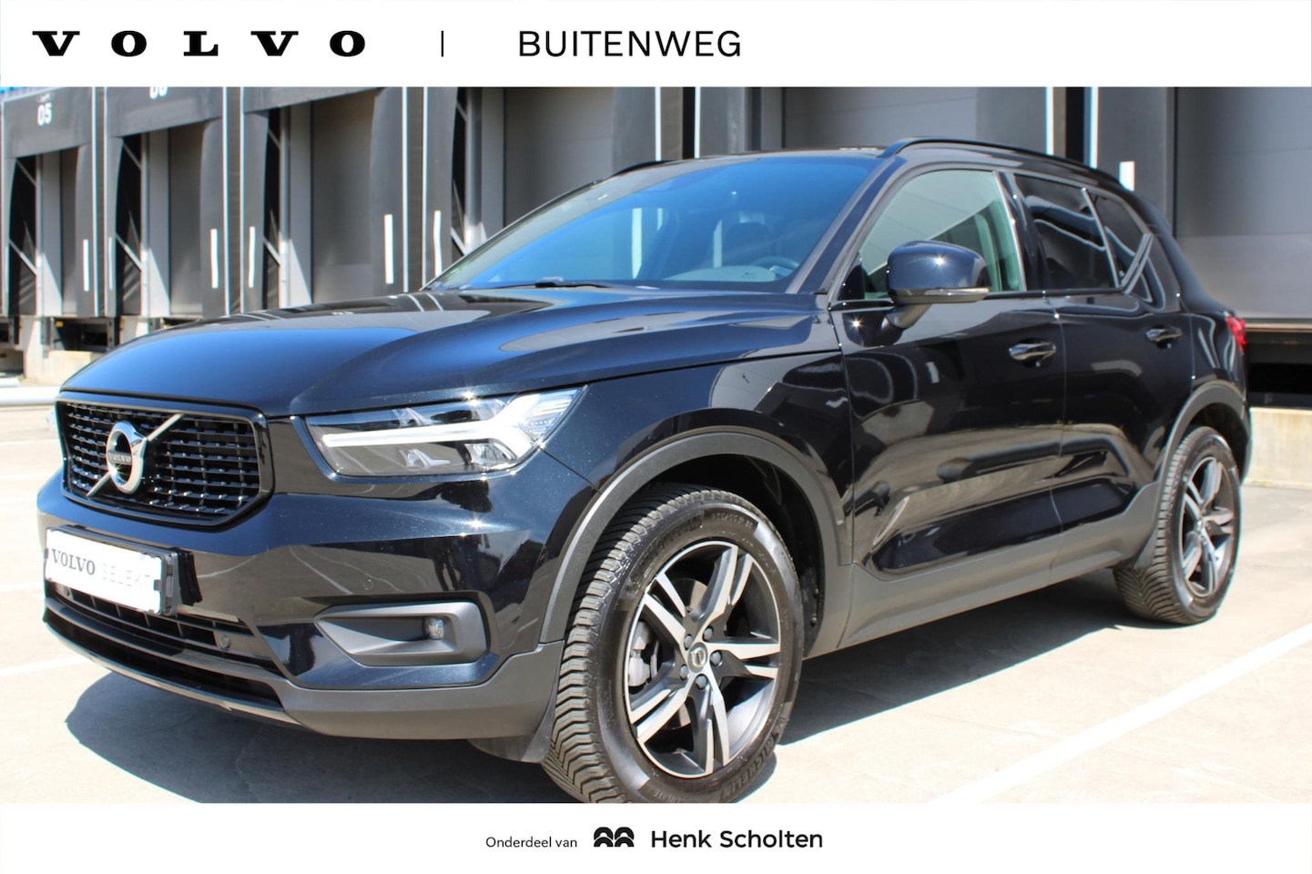 Volvo XC40 - B4 Automaat R-Design | Verwarmbare Voorstoelen | Harman Kardon Premium Audio | Verwarmbare - AutoWereld.nl