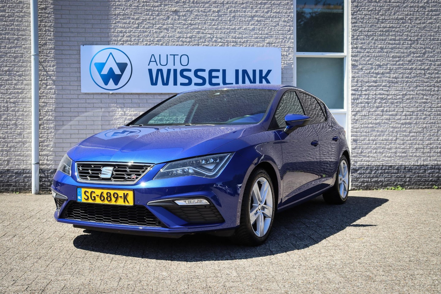 Seat Leon - 1.4 EcoTSI FR Business Intense 1.4 EcoTSI FR Business Intense - AutoWereld.nl