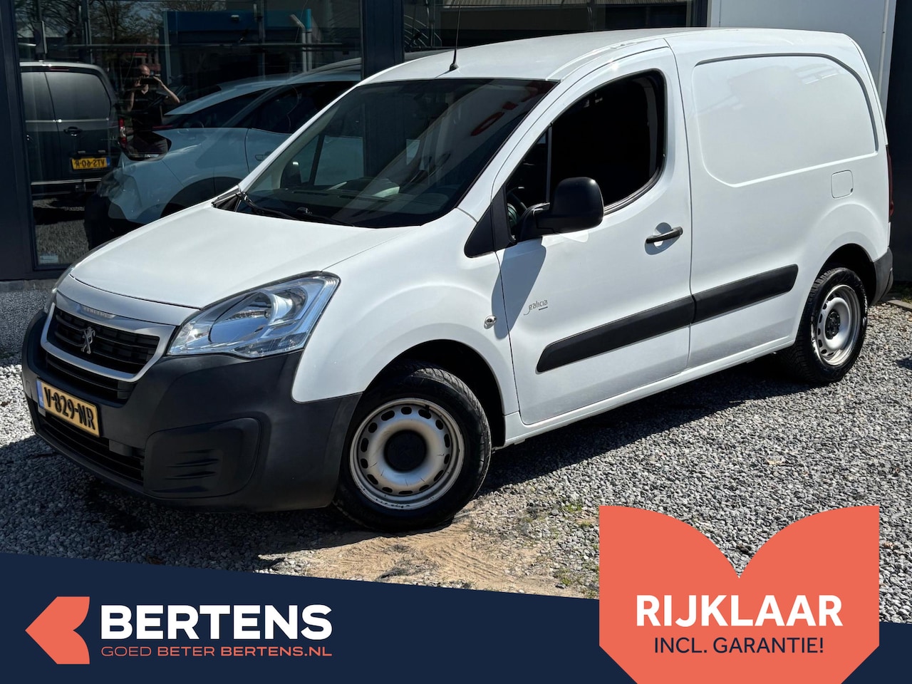 Peugeot Partner - 120 1.6 BlueHDi 75 L1 Profit+ Marge! komt geen BTW bij. | Airco | incl 12 maanden BOVAG ga - AutoWereld.nl